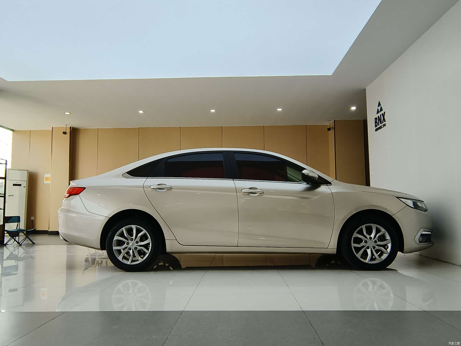 Geely Emgrand, 2017 3