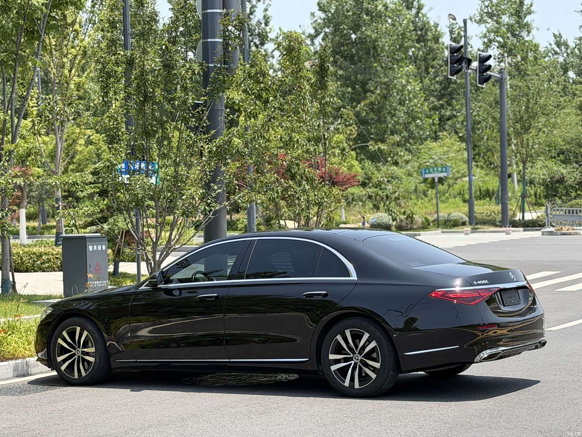 Mercedes-Benz S-Class, 2022 8