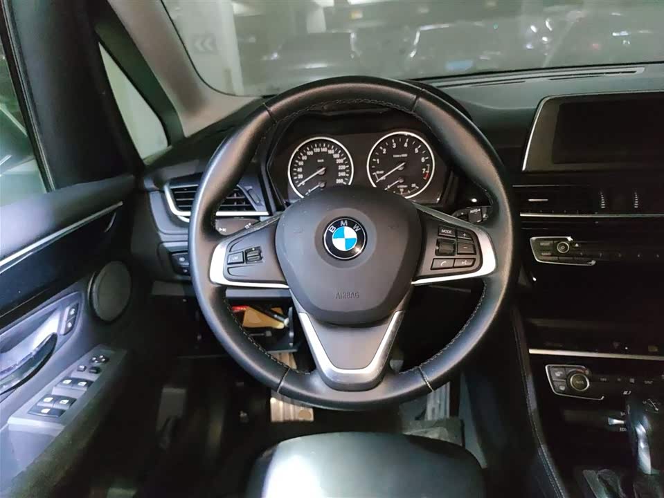 BMW 2 series station wagon