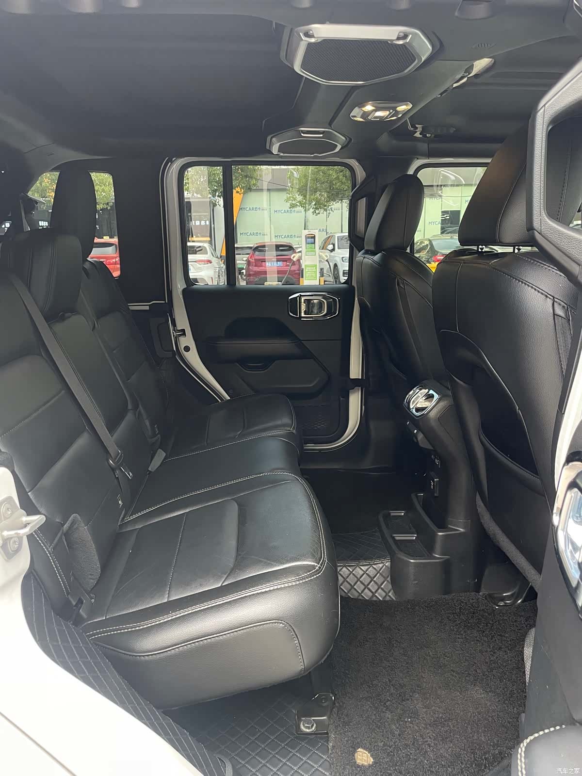 Jeep Wrangler, 2020 все фото