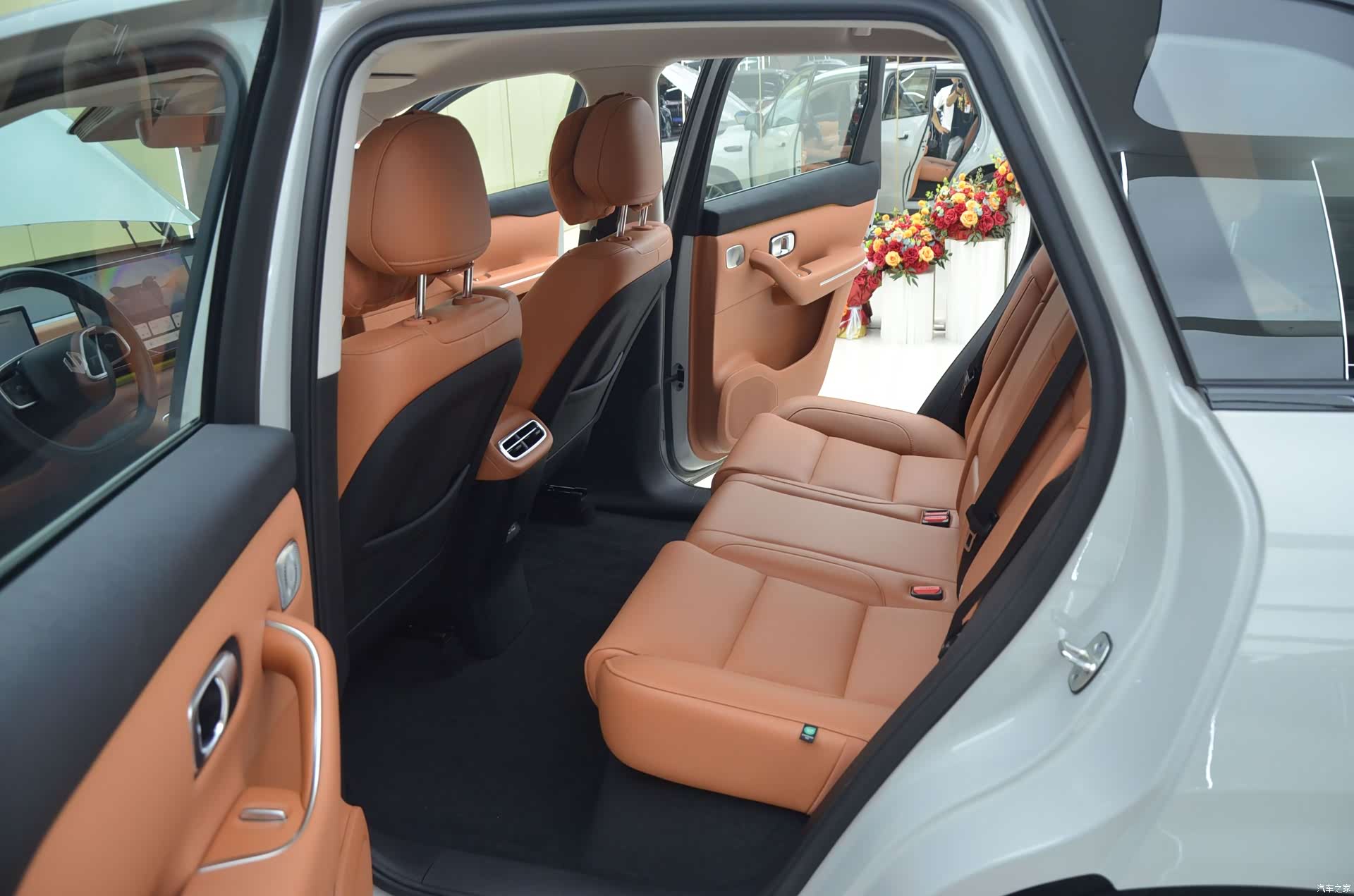 Leapmotor C10, 2026 все фото