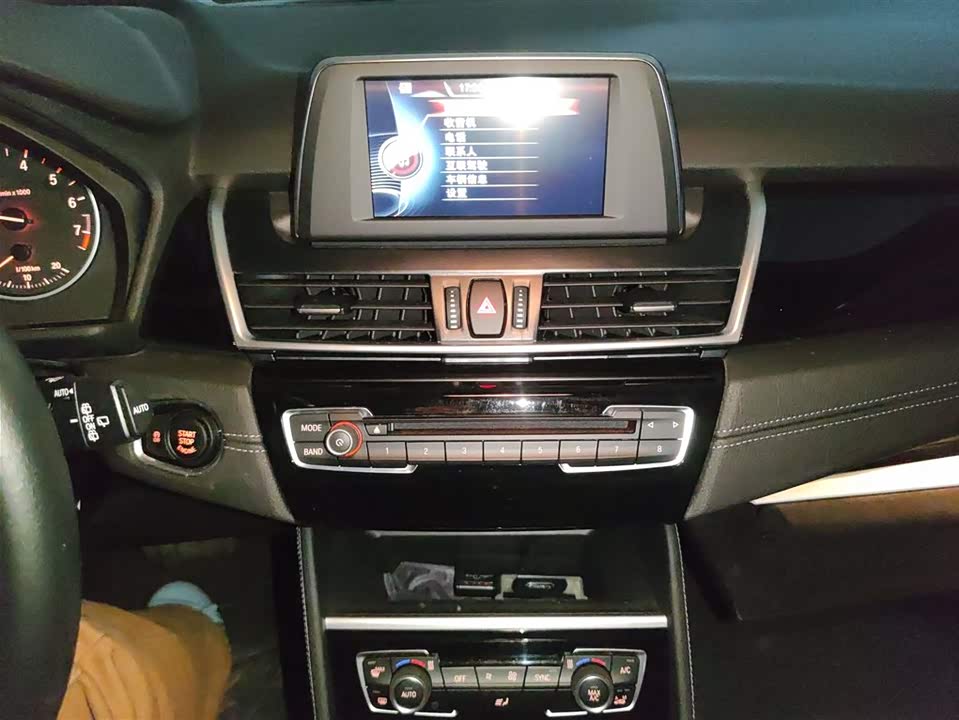 BMW 2 series station wagon