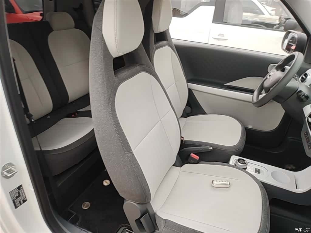 Geely Panda, 2025 25