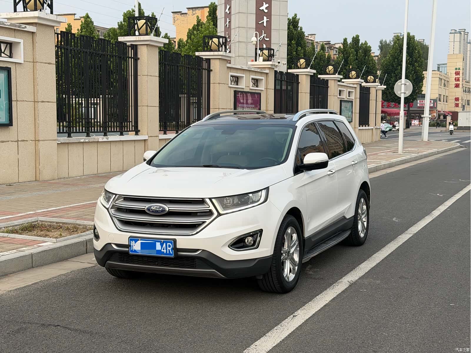 Ford Edge, 2015 1