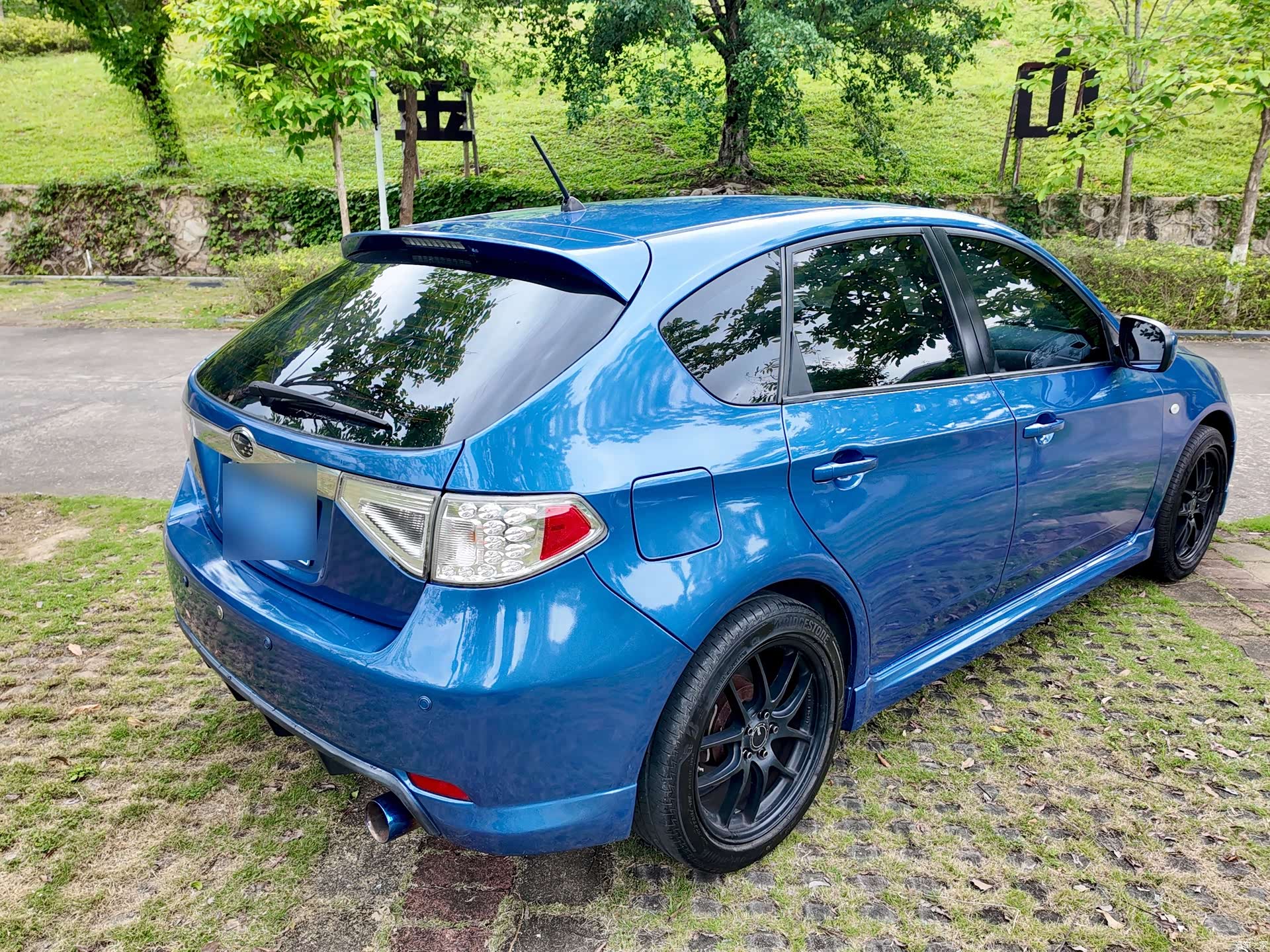 Subaru 2.0R, 2009 55