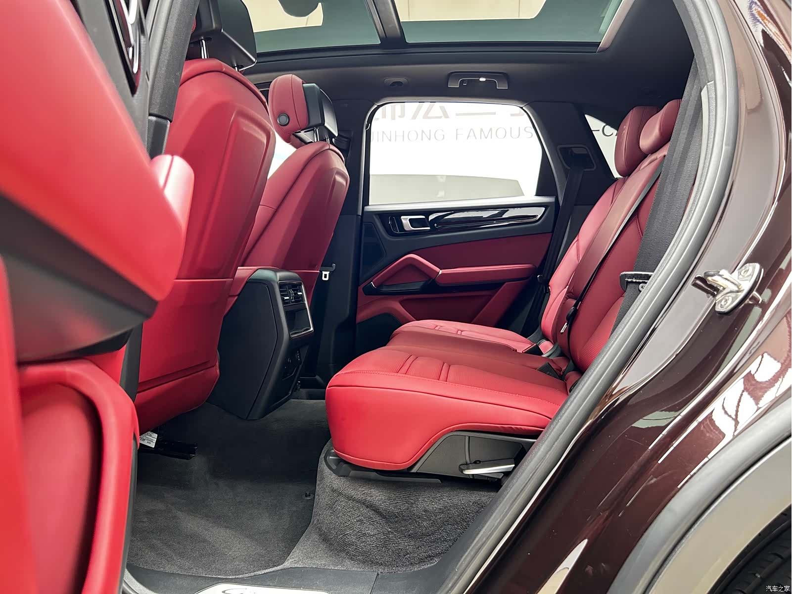Porsche Cayenne, 2019 12