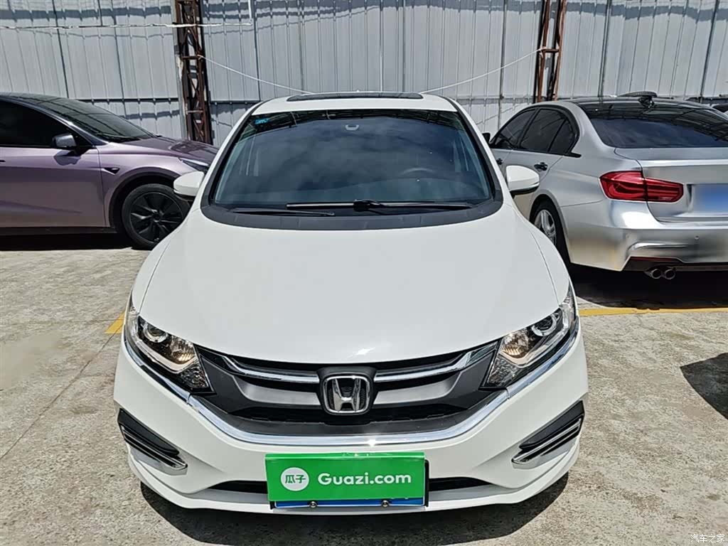 Honda Jade, 2017 3