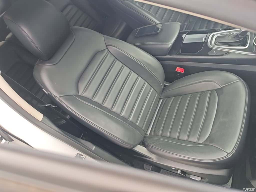 Ford Edge, 2018 25