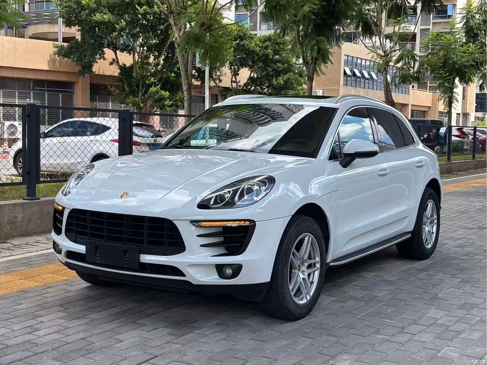 Porsche Macan, 2016 1
