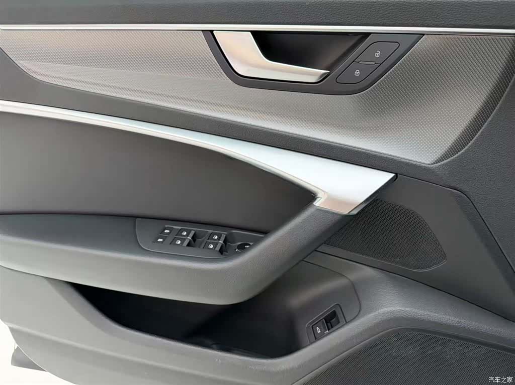 Audi A6L, 2020 15
