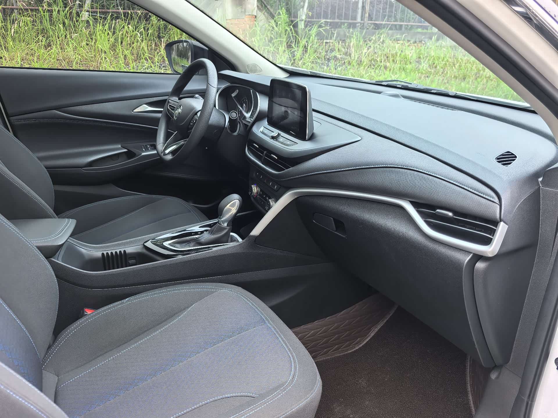 Buick Encore, 2023 20