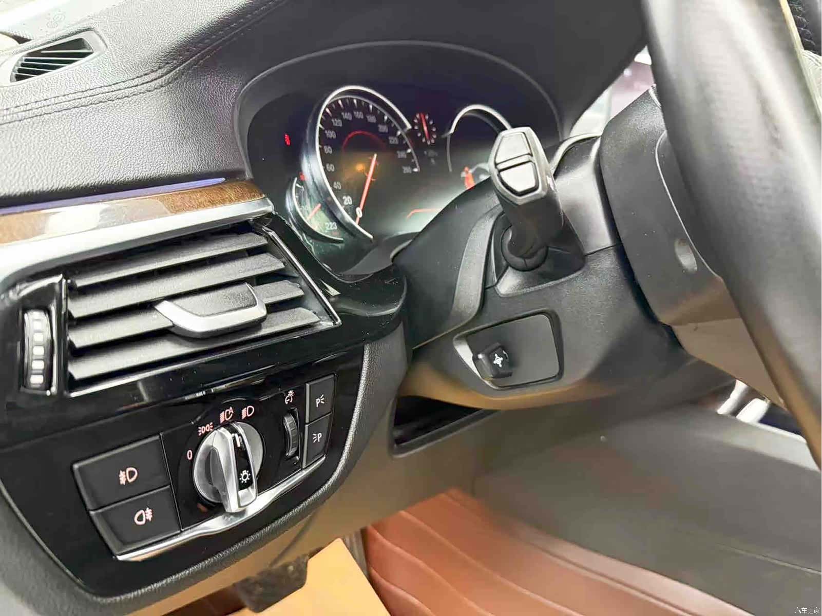BMW 5 Series, 2018 11
