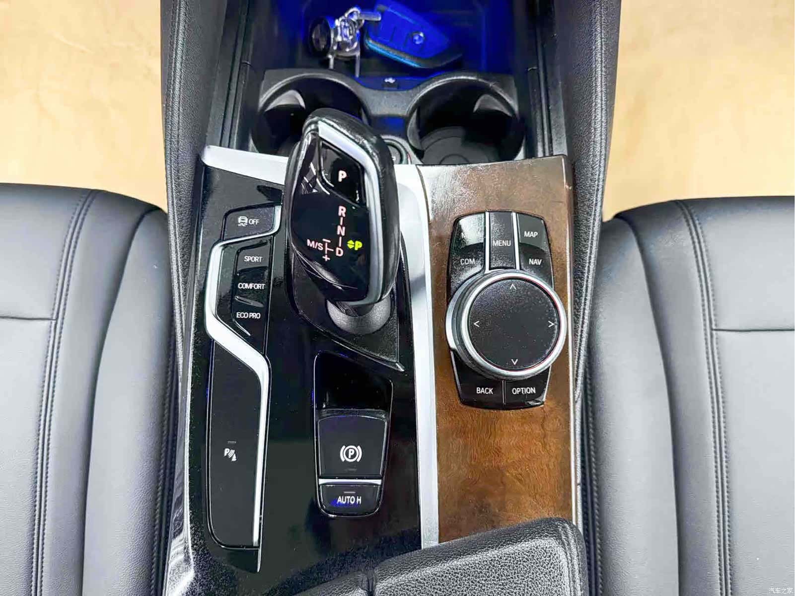BMW 5 Series, 2018 18