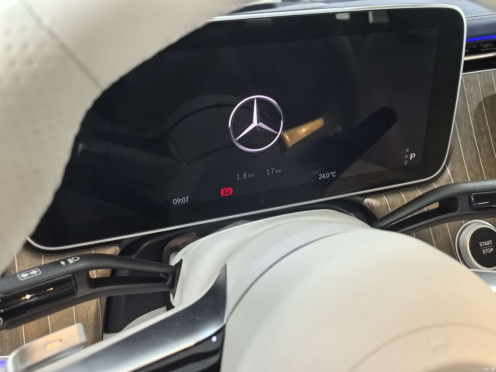 Mercedes-Benz EQE, 2025 15