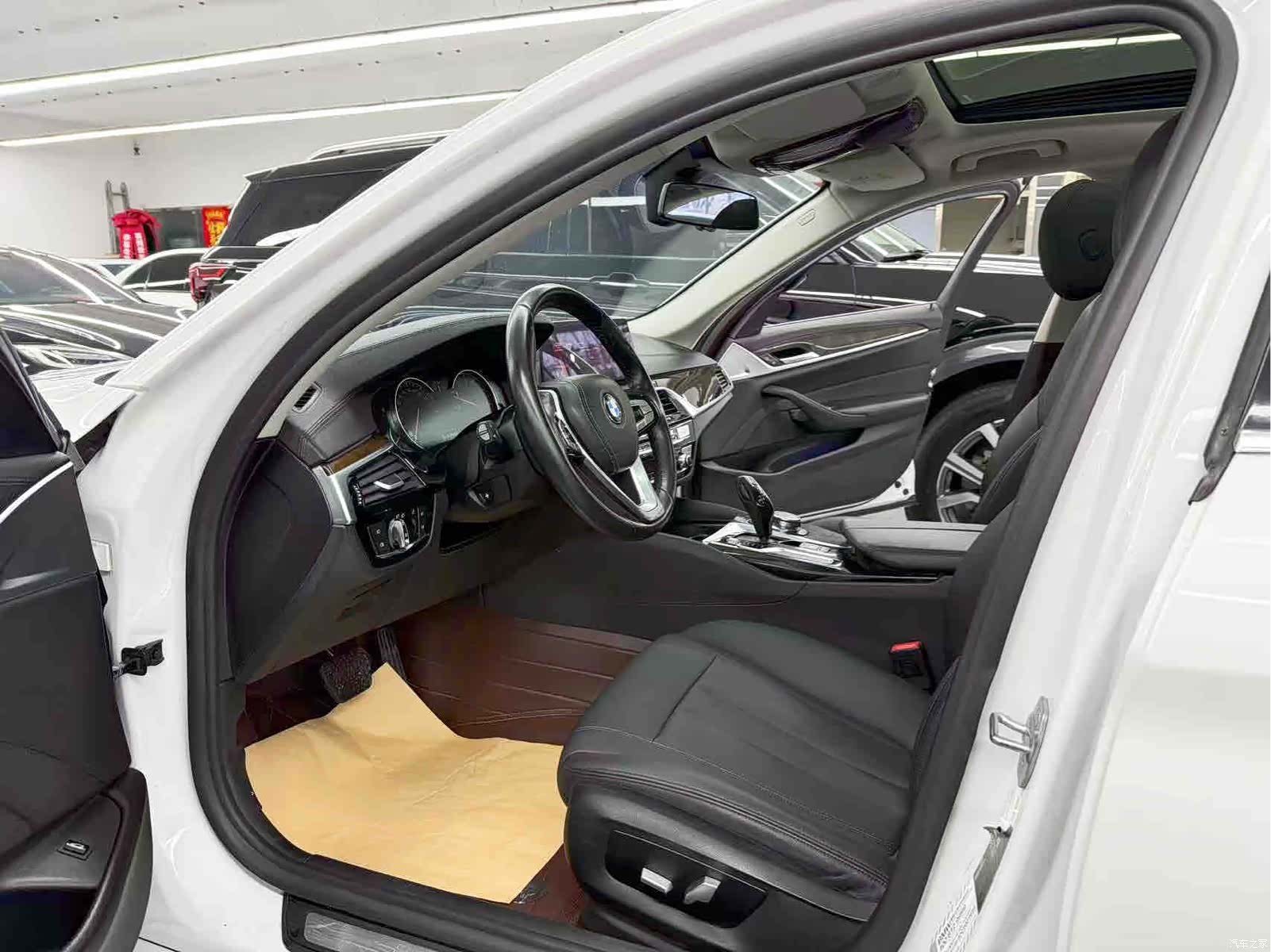 BMW 5 Series, 2018 7