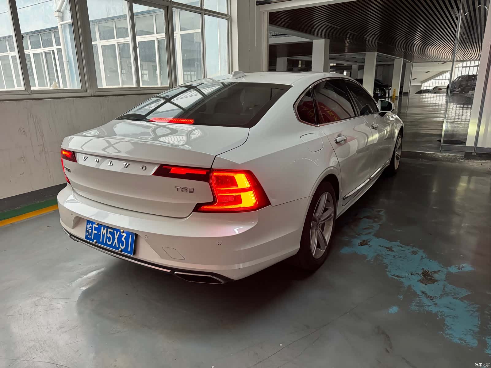 Volvo S90, 2019 4