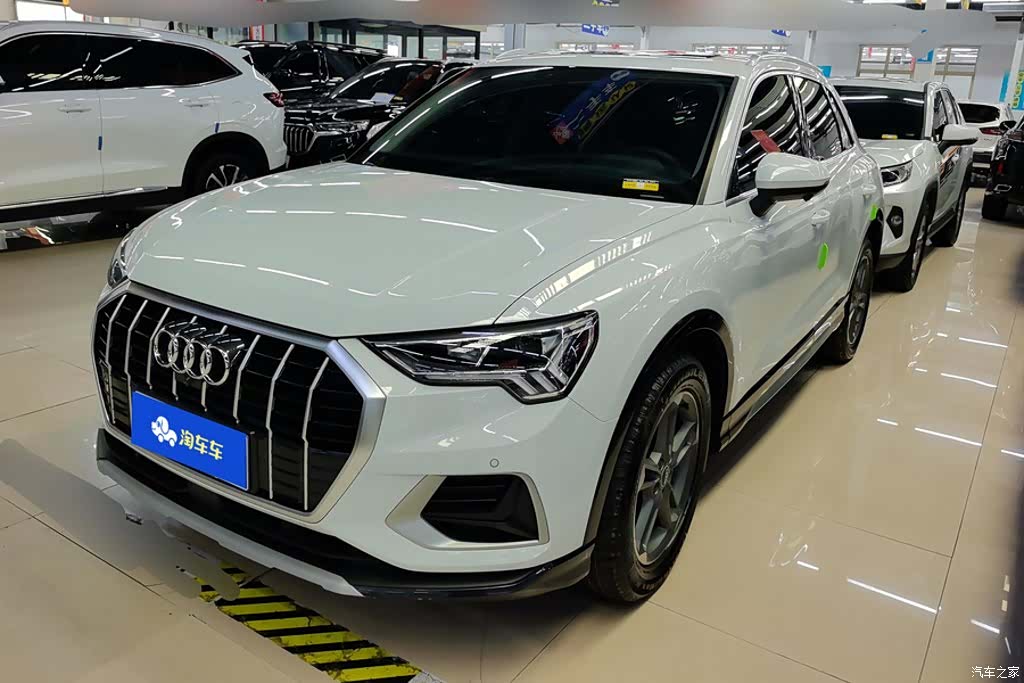 Audi Q3, 2021 1