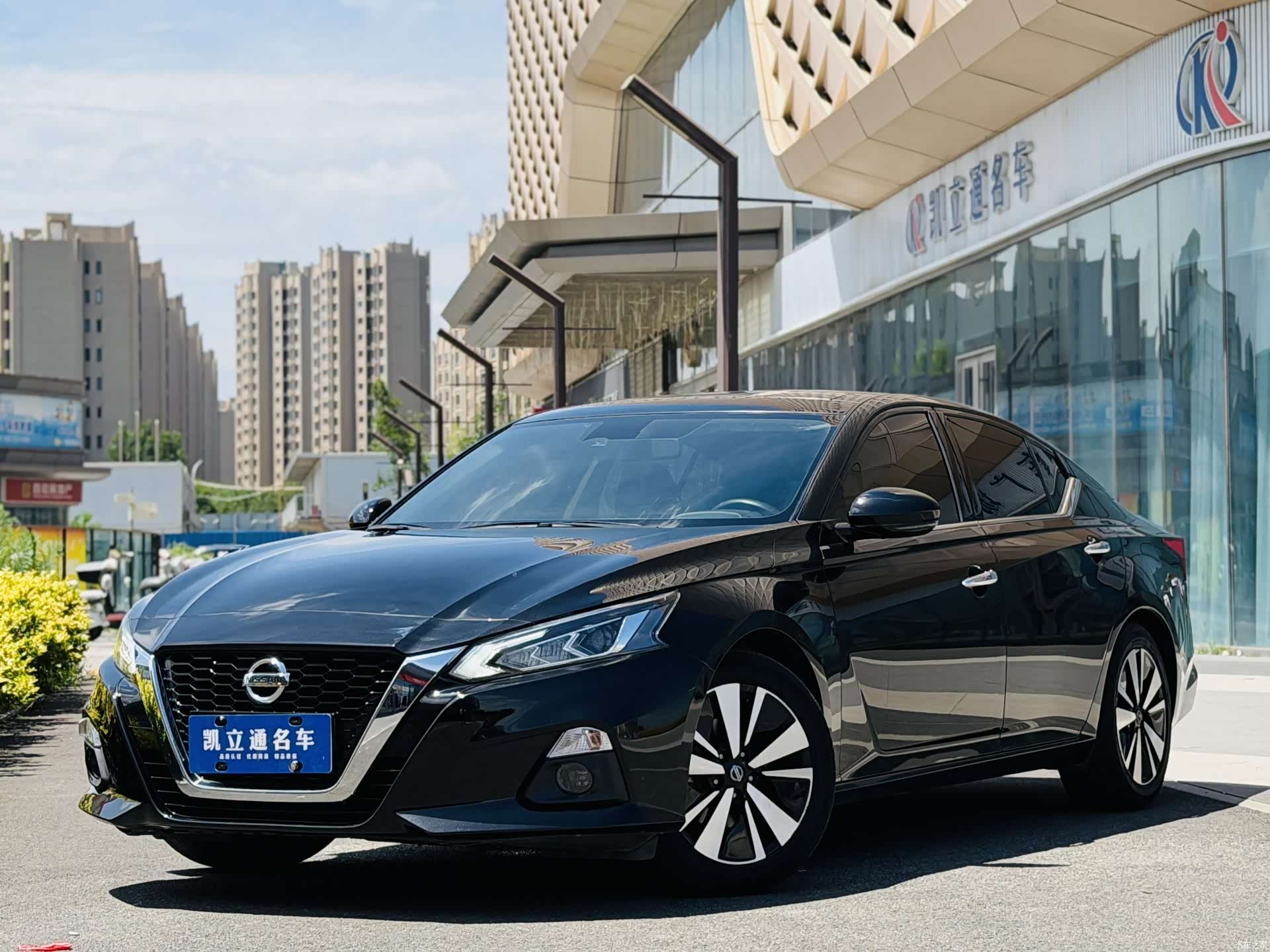 Nissan Teana