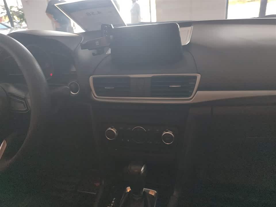 Mazda 3 Angkesaila Mazda 3 Angkesaila