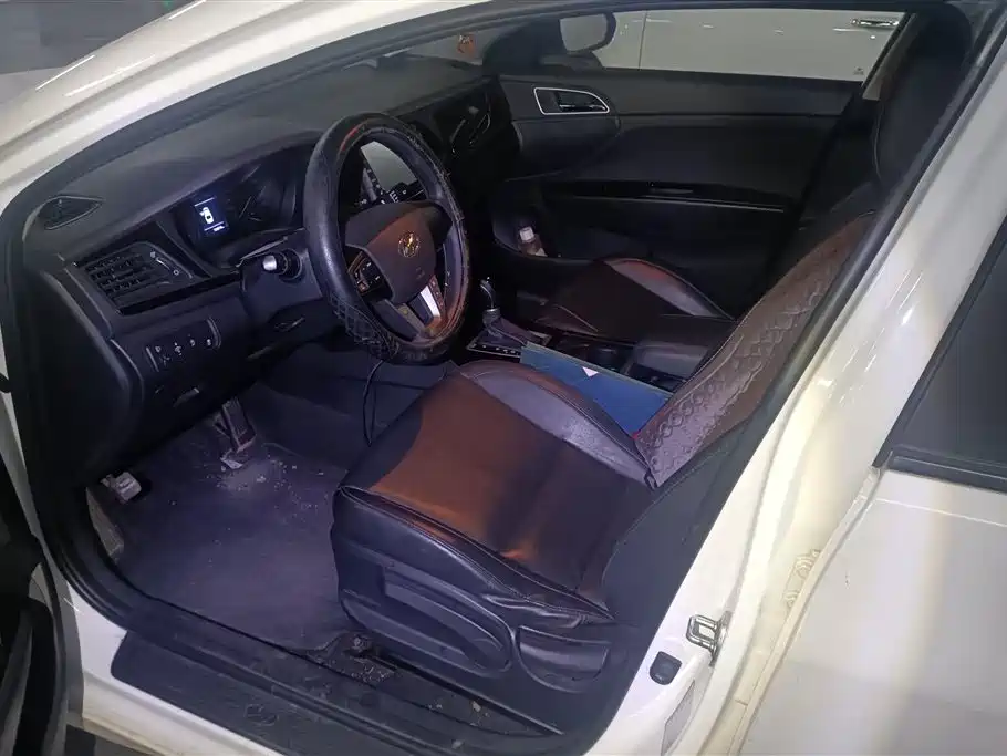 Hyundai Name picture