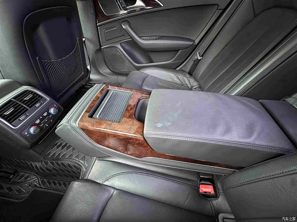 Audi A6L, 2017 11