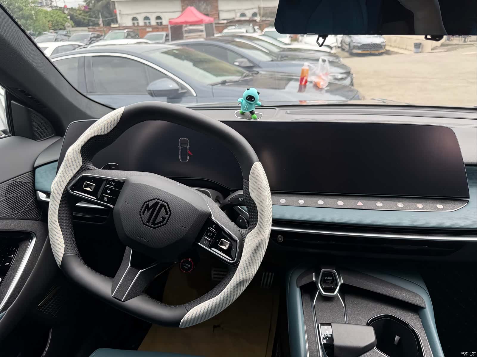 MG MG7, 2023 12