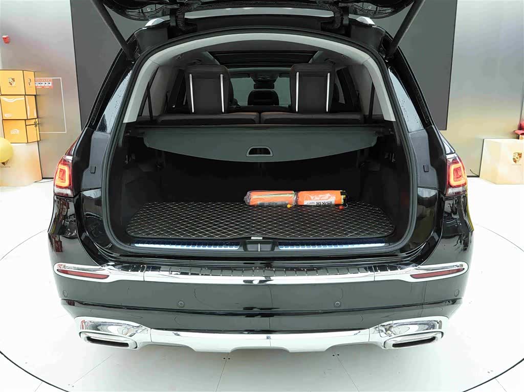 Mercedes-Benz GLS, 2023 22