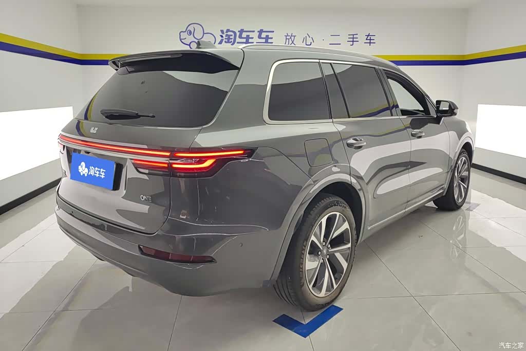 Li Auto ONE, 2023 3