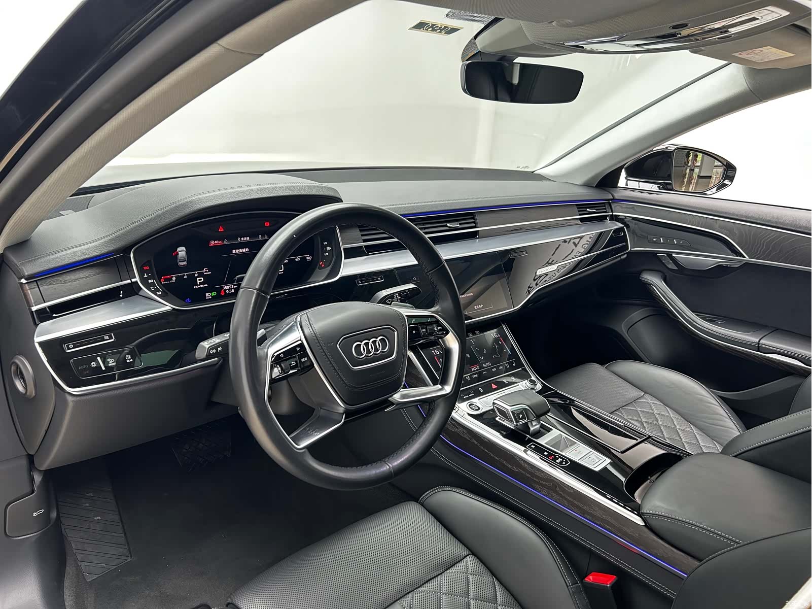Audi A8L, 2023 6