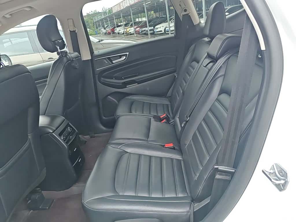 Ford Edge, 2019 13