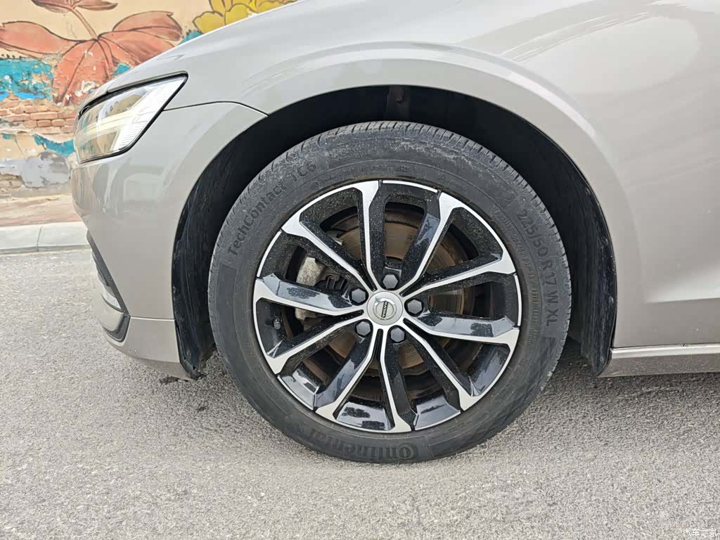 Volvo S60, 2021 23