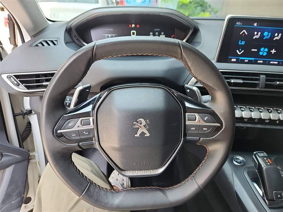Peugeot 4008 Peugeot 4008