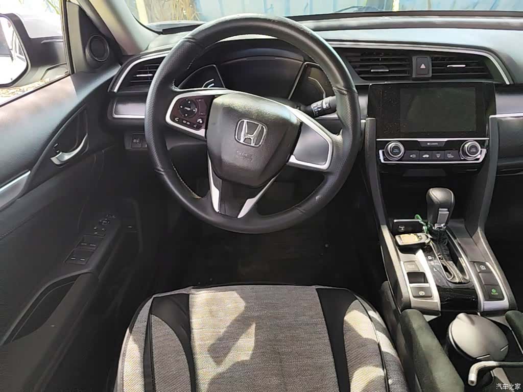Honda Civic, 2019 17