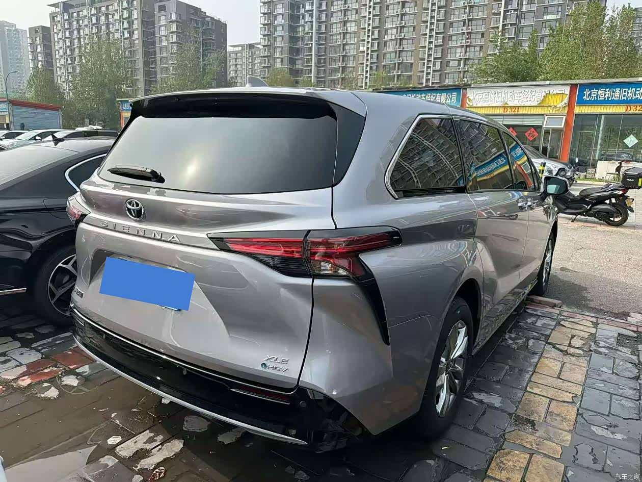 Toyota Sienna, 2024 9