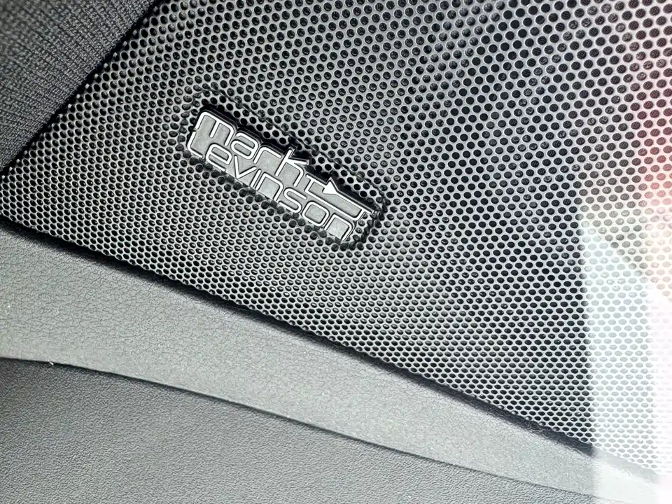 Lexus RZ