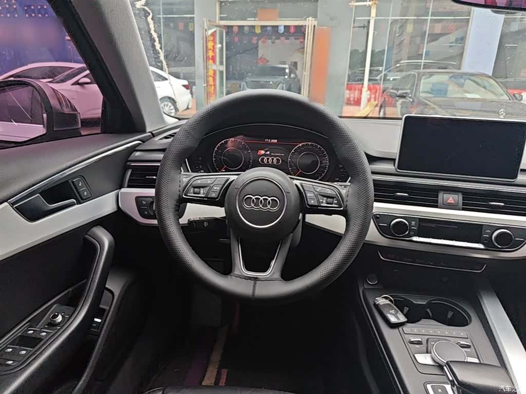 Audi A4L, 2020 11