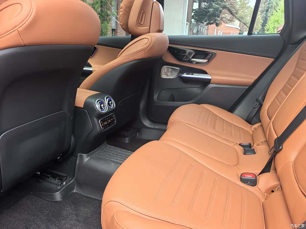 Mercedes-Benz GLC, 2023 8