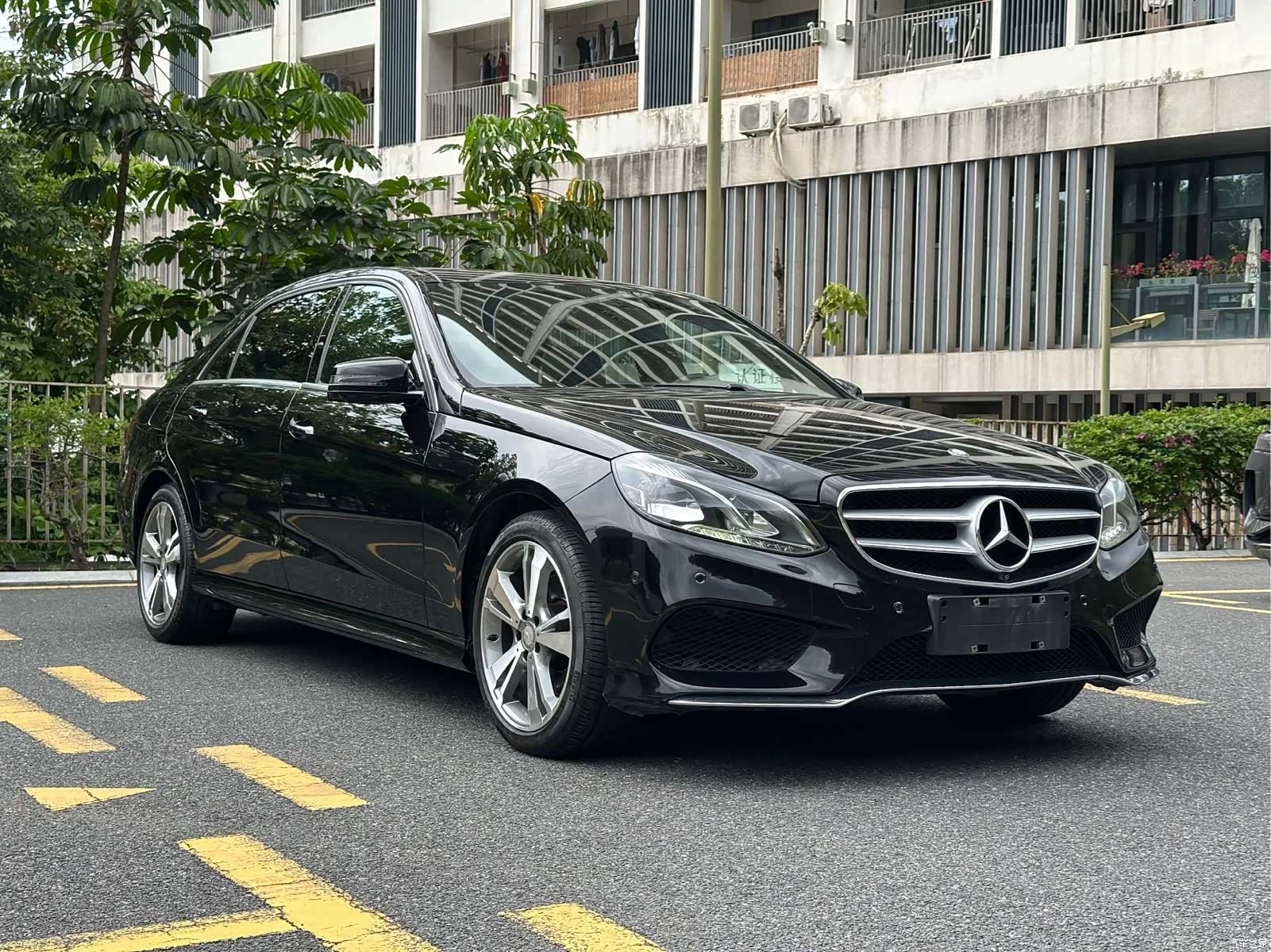 Mercedes-Benz E-Class, 2015 3