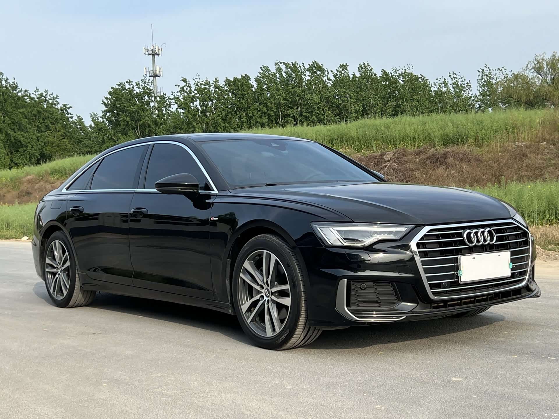 Audi A6L, 2021 3