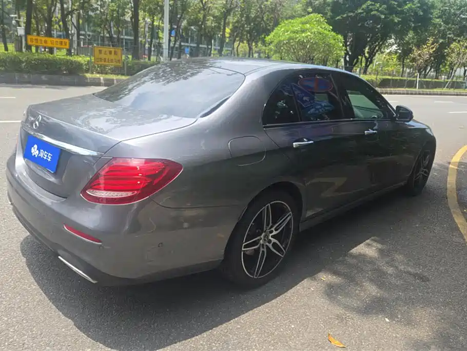 Mercedes-Benz E-class Mercedes-Benz E-class