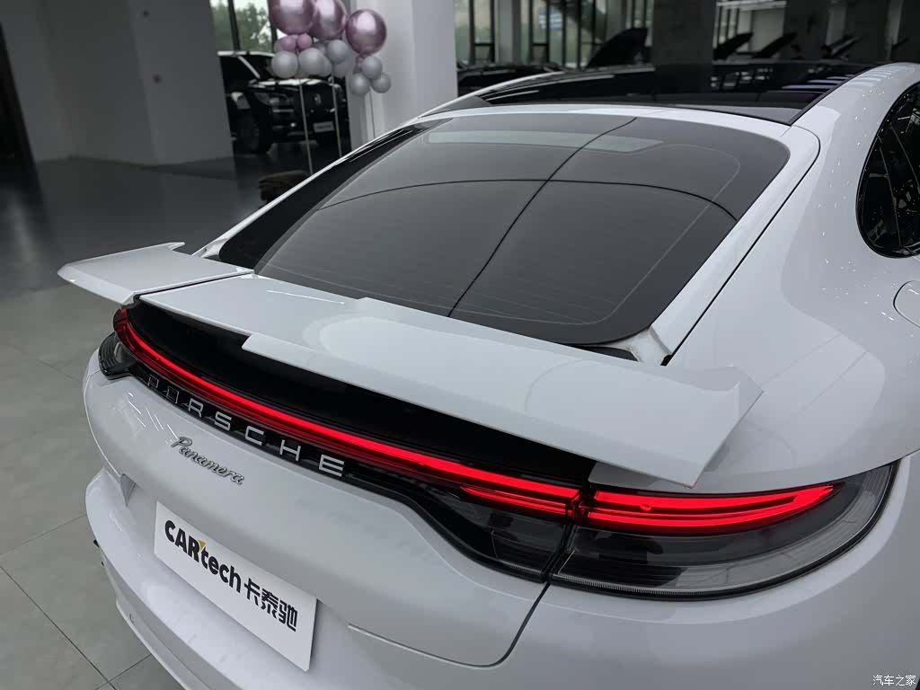 Porsche Panamera, 2022 13