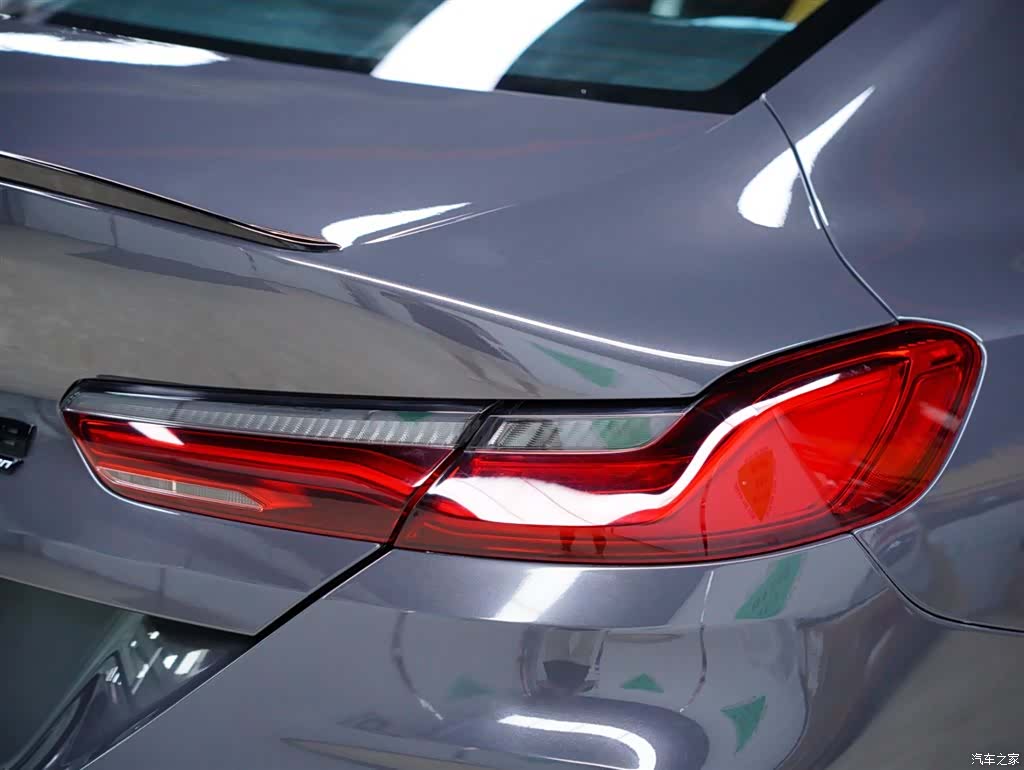 BMW M8, 2021 все фото