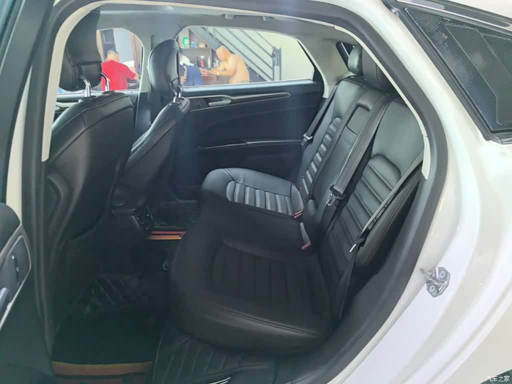 Ford Mondeo, 2016 17