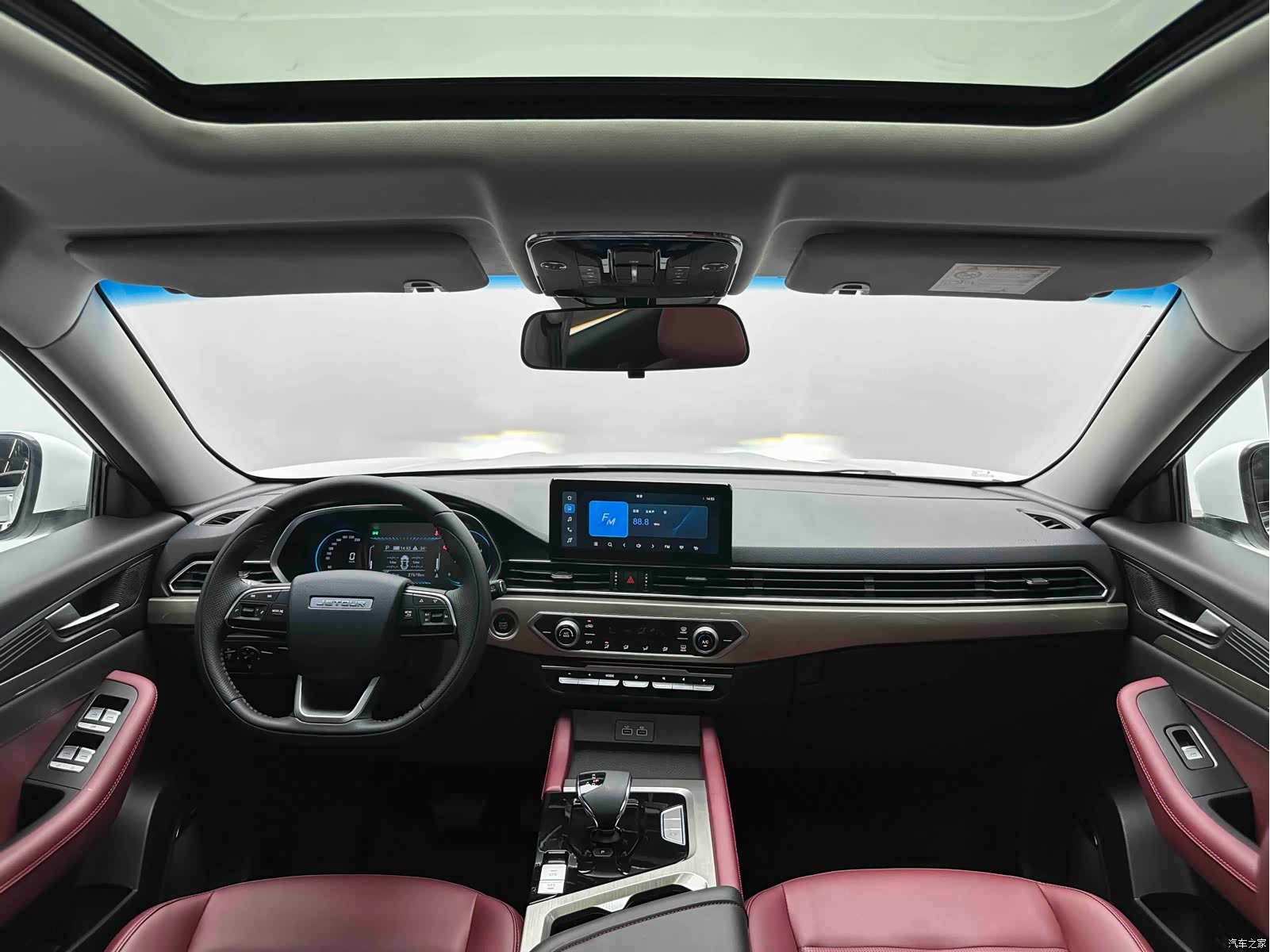 Jetour X70, 2024 6