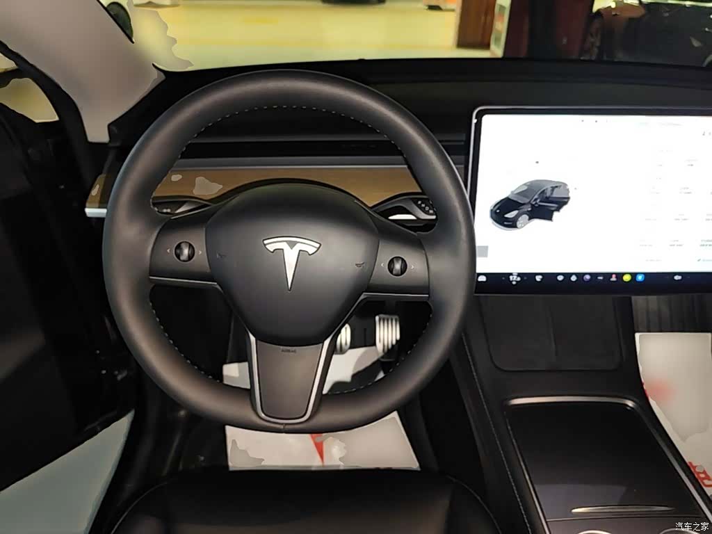 Tesla Model Y, 2023 11