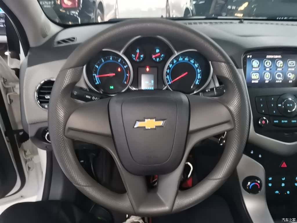 Chevrolet SL, 2014 11