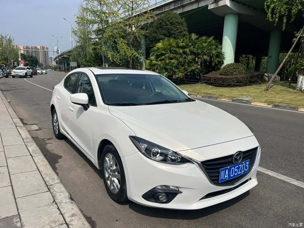 Mazda Mazda3, 2016 3