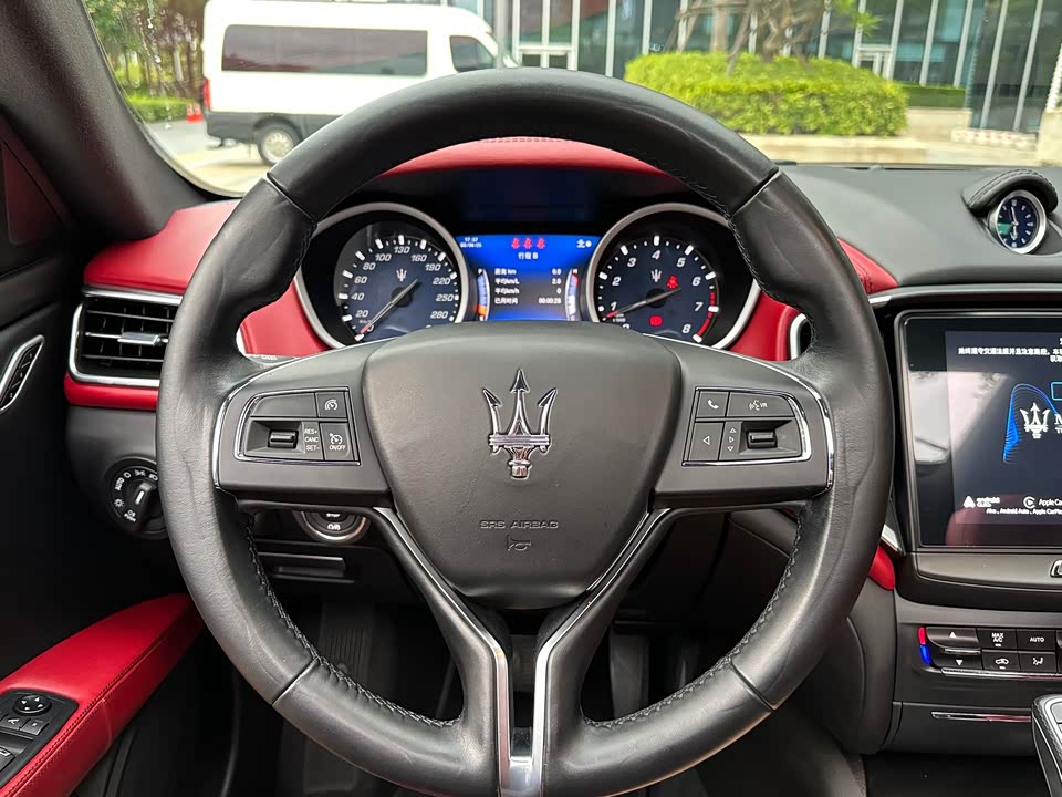 Maserati Ghibli Maserati Ghibli