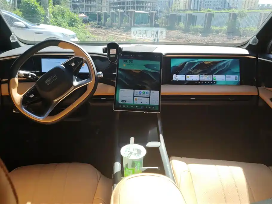 Geely Galaxy Galaxy L7