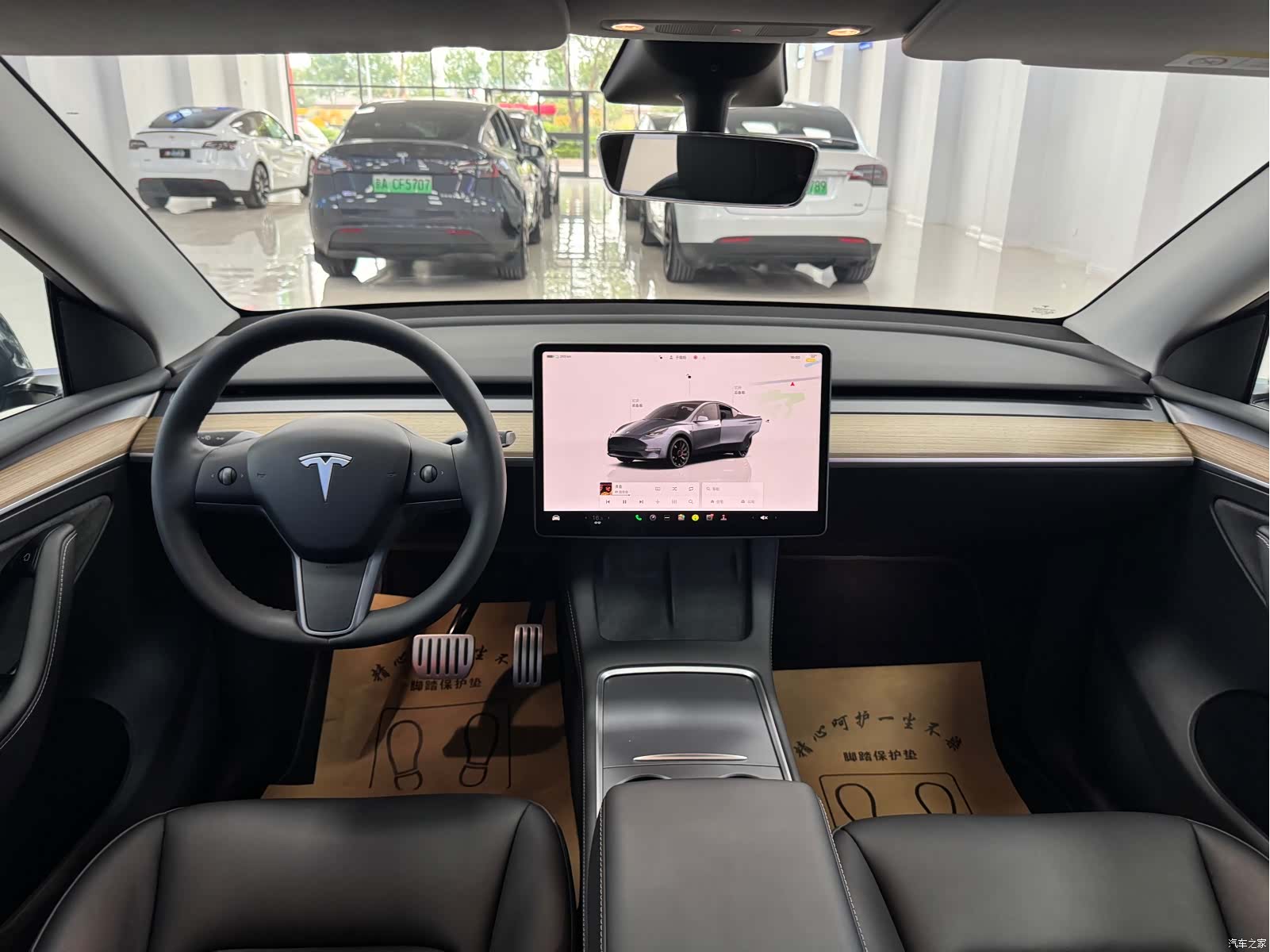 Tesla Model Y, 2022 6